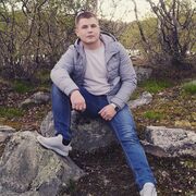  ,   Vitalik, 32 ,  