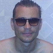  ,  banderos, 44
