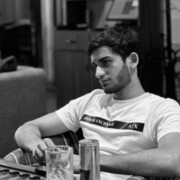  ,  Ali, 23
