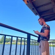  ,   Aleks, 24 ,   ,   
