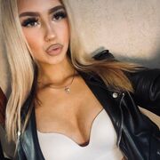  , 