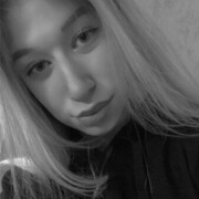  -,  Nadya, 22