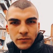  ,  vakho, 23