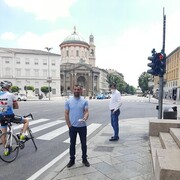  Cesano Boscone,  Lev, 46