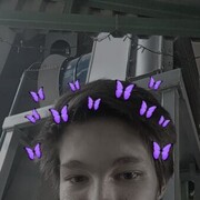  ,  Denis, 23