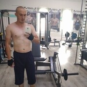  ,  Nodirbek, 31