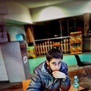  ,   Gio, 32 ,   
