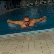  Zitiste,  Miki, 35