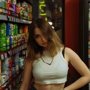  , 