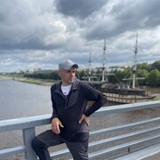  ,   Pavel, 49 ,   ,   , c , 
