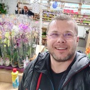  ,   Misko, 49 ,   c 