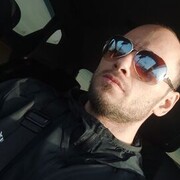  ,  Maikl, 36
