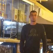  ,  Oleg, 33