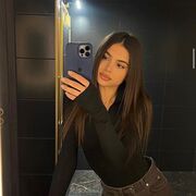  , 