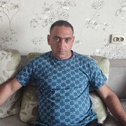 ,   Artur, 39 ,   ,   