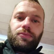   ,  Igor, 35