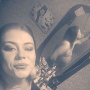  ,  Tanya, 33