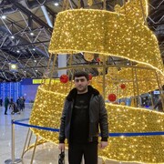  ,   Hayk, 35 ,   c 