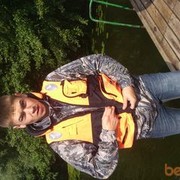  ,   Den, 37 ,   