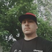   ,   Andrew, 32 ,   ,   , c , 