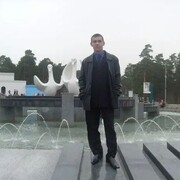  ,   Viktor, 37 ,   ,   