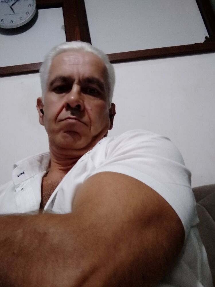  50026568  , 52 ,    