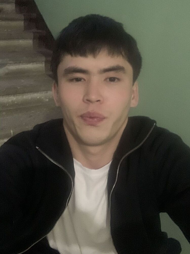  52801898  , 24 ,    