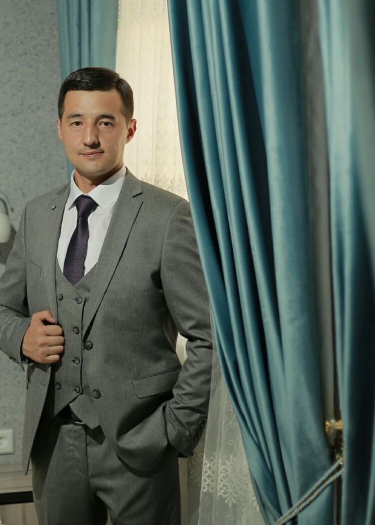  ,   Ulugbek, 33 ,   ,   