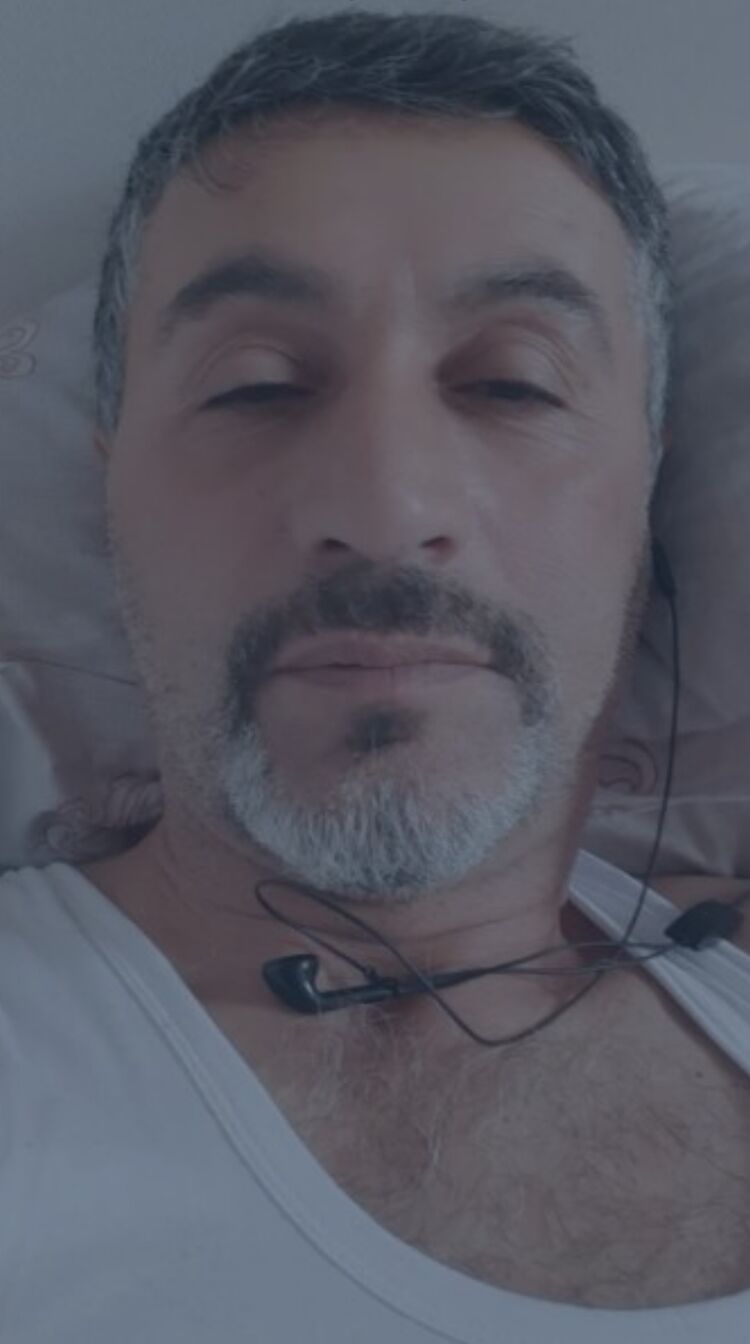  53453998  Mehmet, 50 ,    