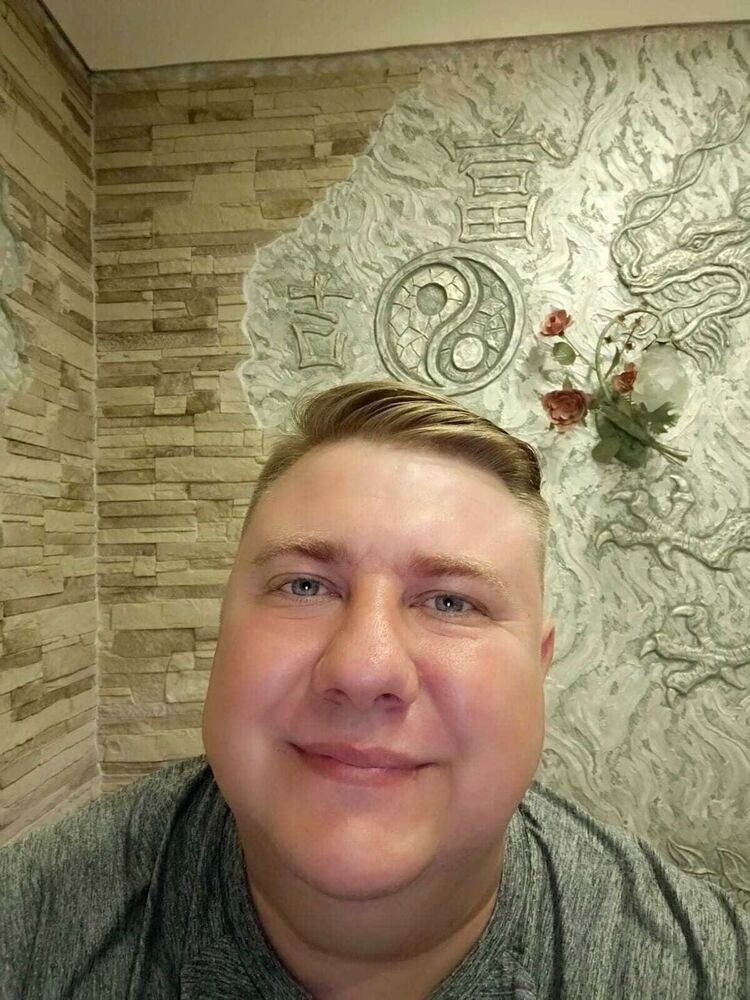  42664408  , 32 ,    