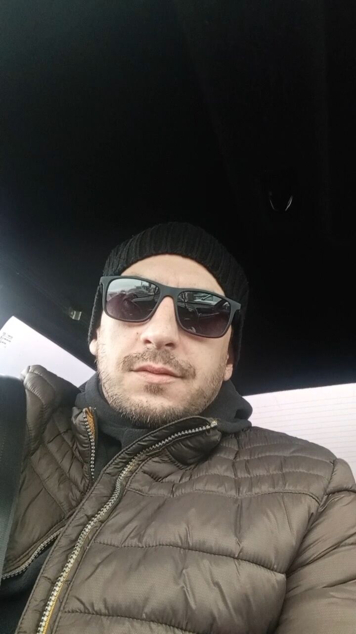  49214158  , 36 ,    