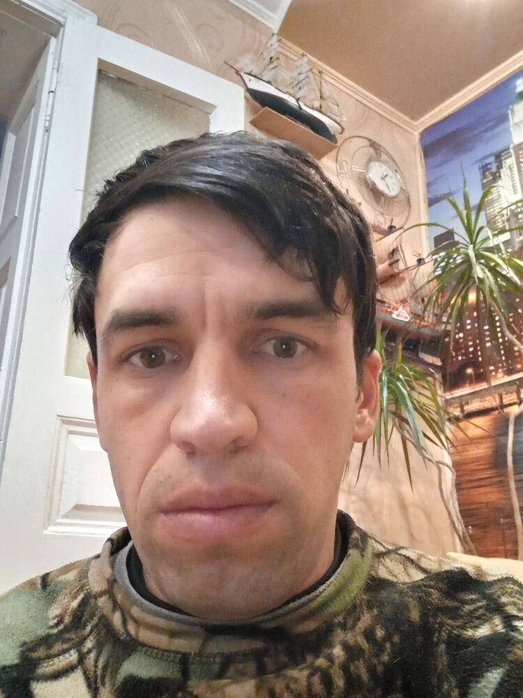  30860888  , 37 ,    