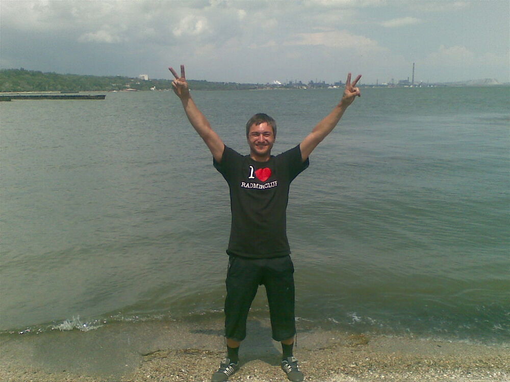  4553568  Koma_22, 42 ,     