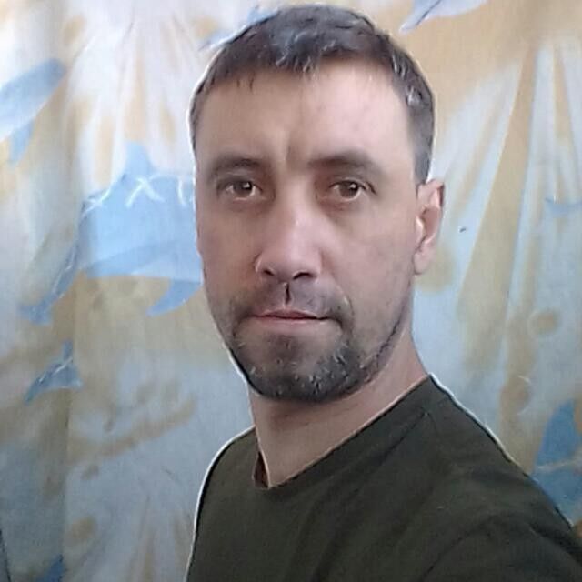  ,   Aleksandr, 42 ,   ,   , c 