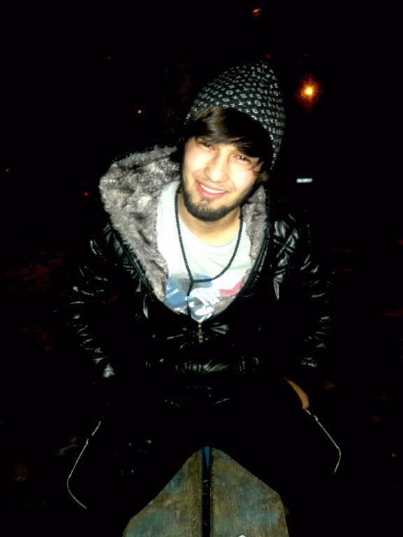  4850248  Alihan, 33 ,    