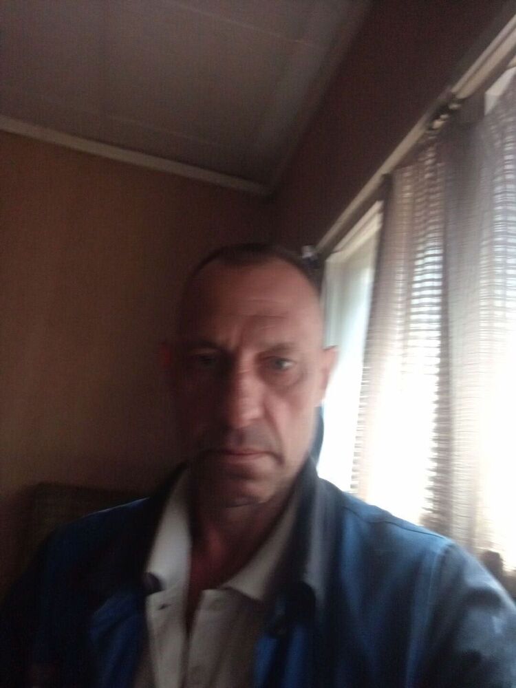  44033538  , 52 ,    -
