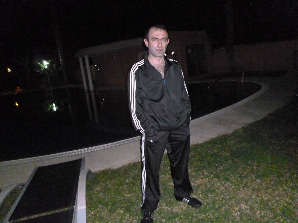 ���� 25575728 ������� Hrach, 54 ����, ���� ���������� � �������