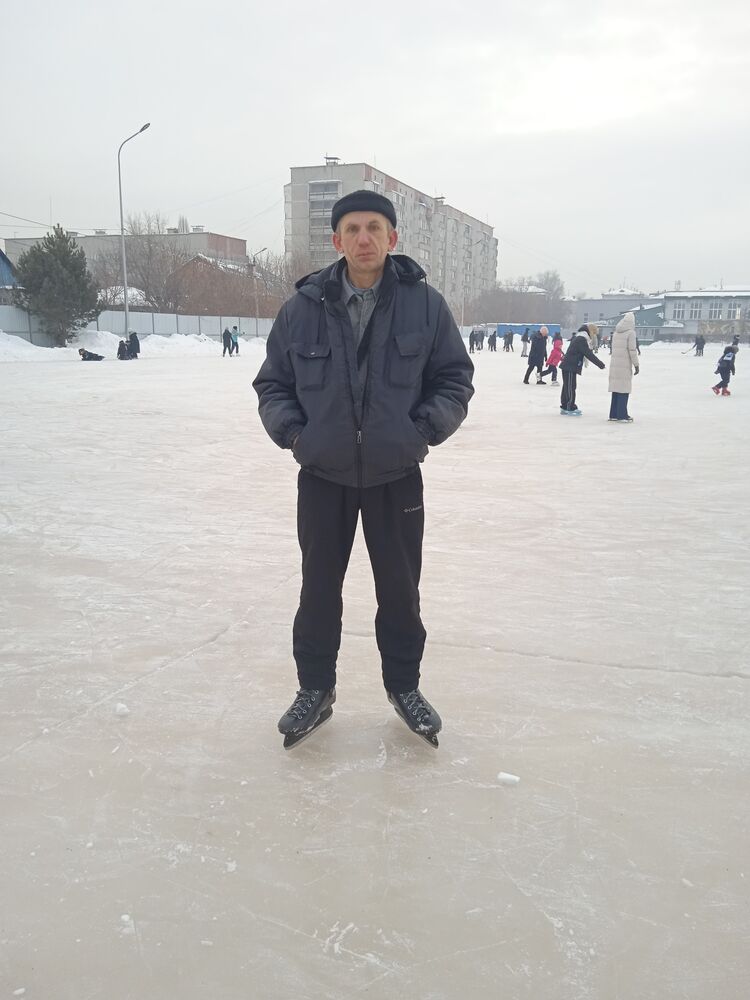  ,   Serqei, 44 ,     , c 
