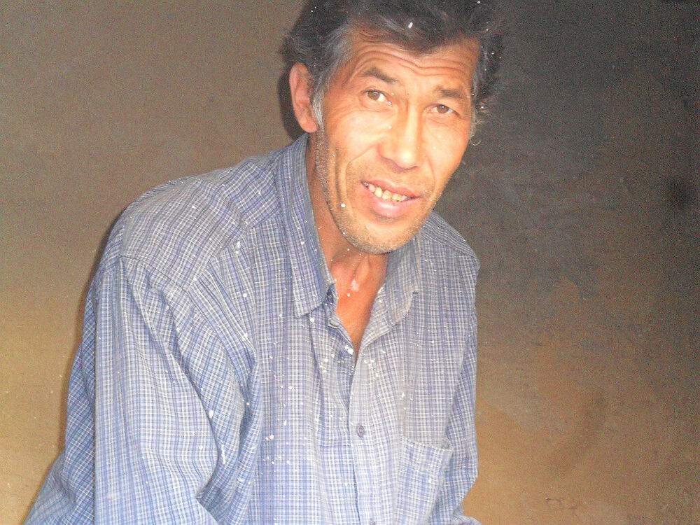  46457398  Oleg, 58 ,    