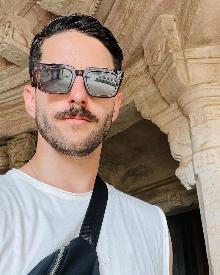 ���� 56157958 ������� �����, 32 ����, ���� ���������� � ��������