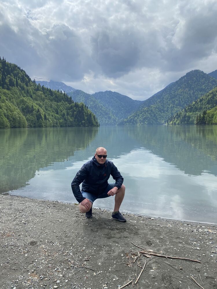  27876958  , 35 ,    -