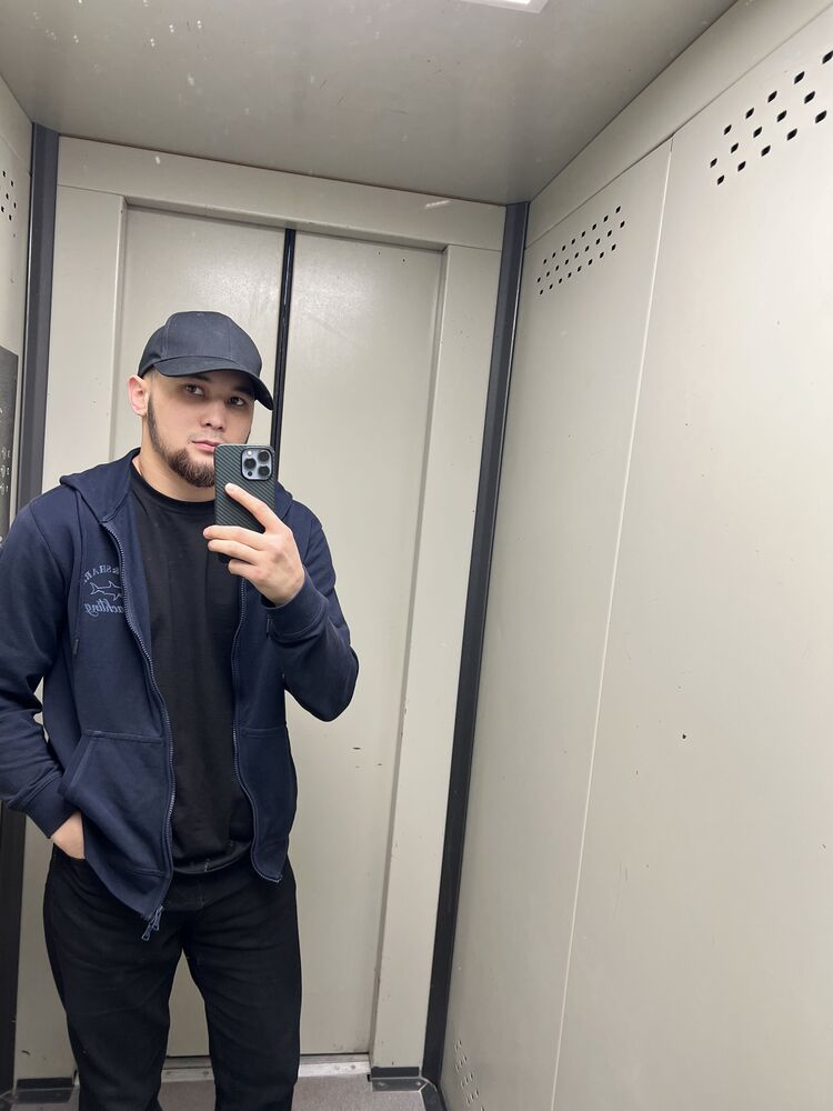  34477838  , 28 ,    