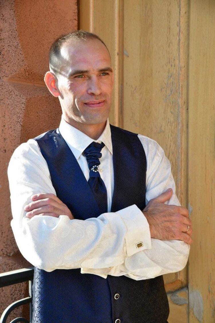  18616408  , 47 ,    --