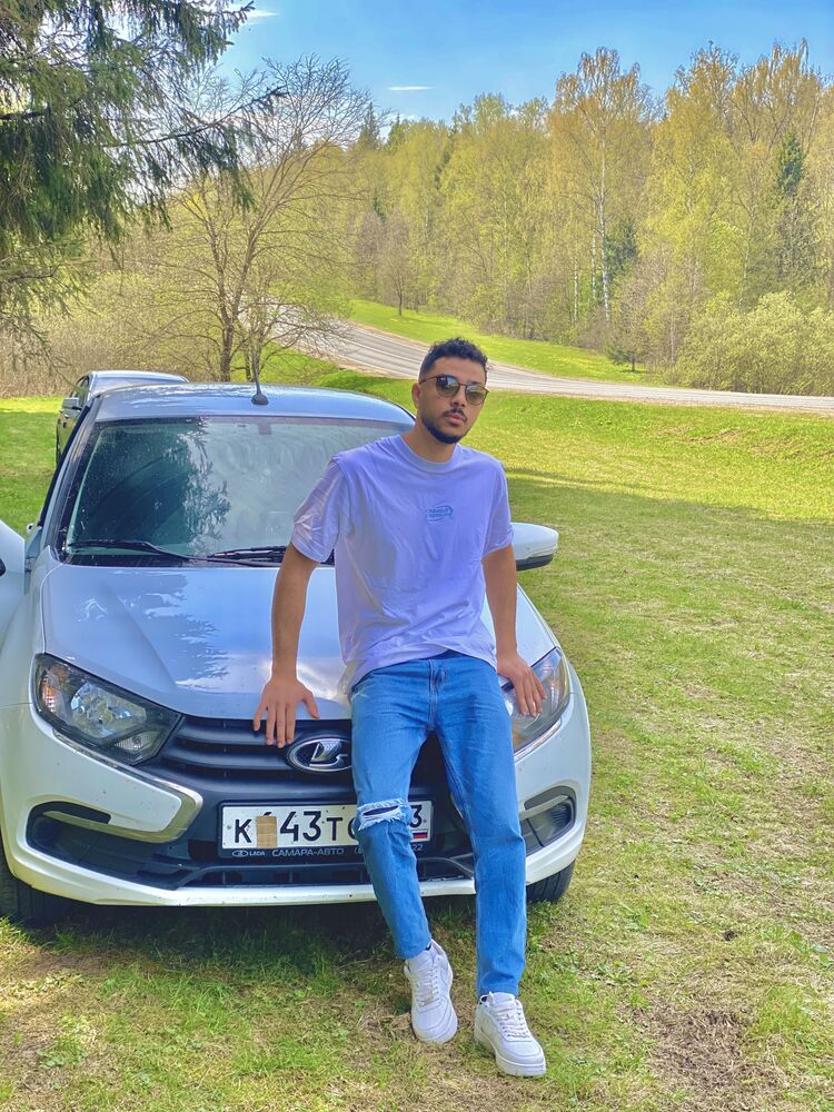  52835398  Mohamed, 24 ,    