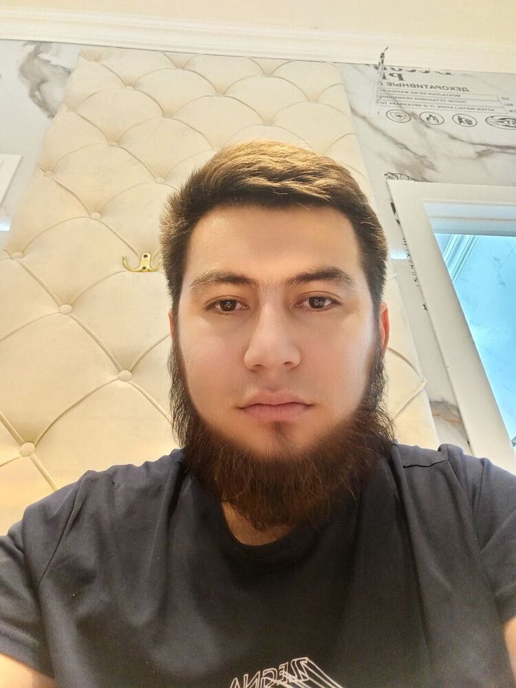  43146438  , 28 ,    