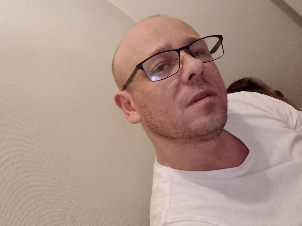  ,   , 44 ,   ,   