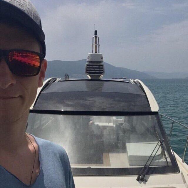  23886328  Antony, 33 ,    