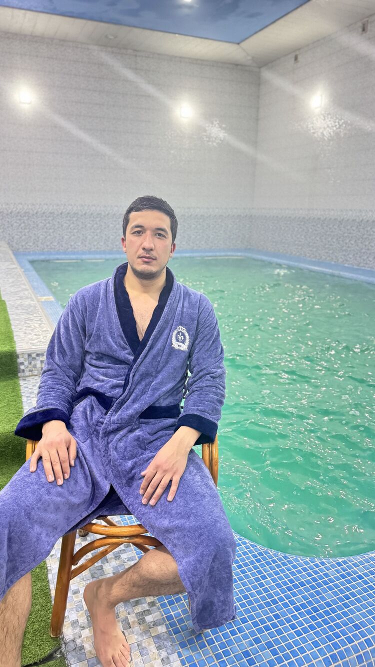  ,   Doniyor, 26 ,   ,   