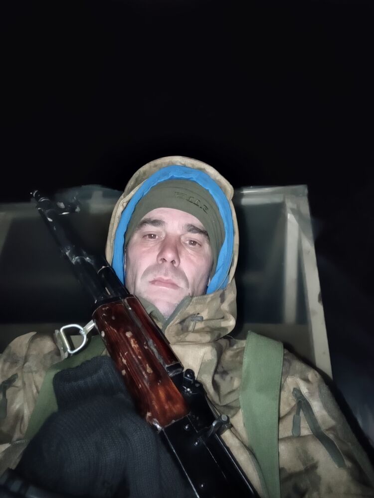  ,   Dima, 45 ,   ,   