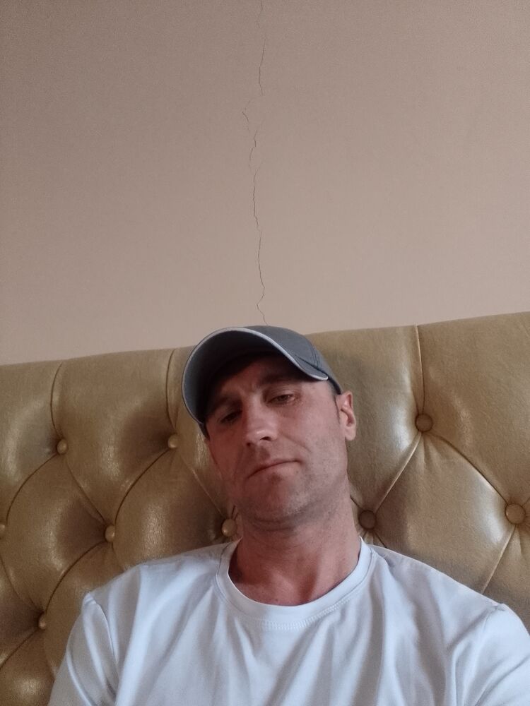  35423648  , 46 ,    